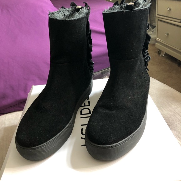 J/Slides Ruffled Boots style Azalea - Picture 6 of 8